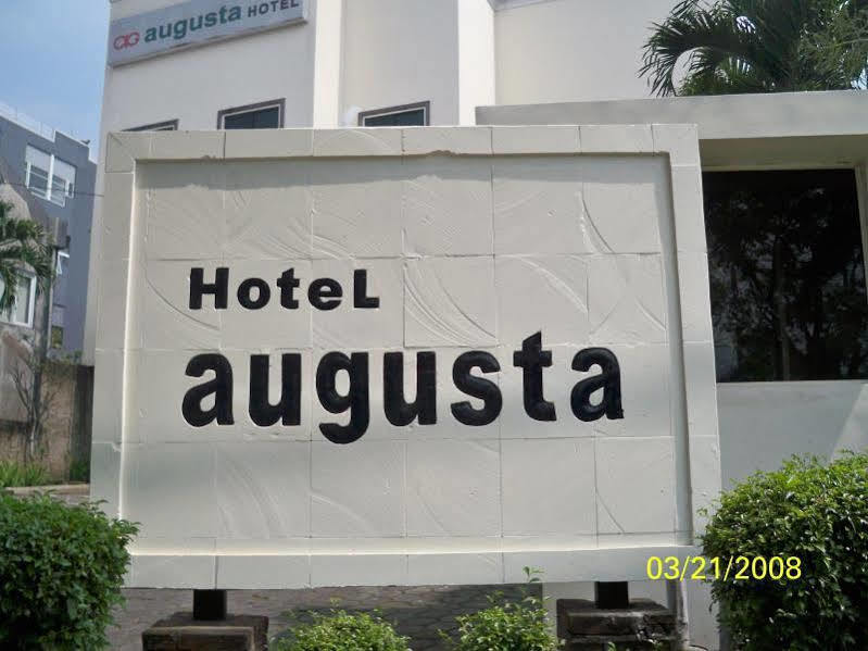 Augusta Surapati - Hotel 2*